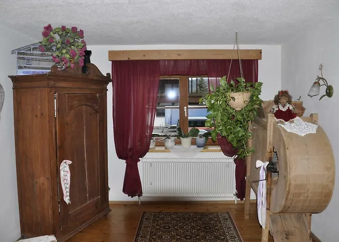 Stoeffelhof فندق مبيت وإفطار لوتاش